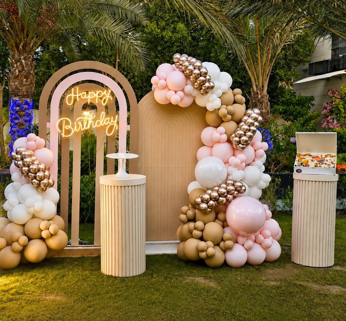 MINIMAL LUXURY OUTDOOR
